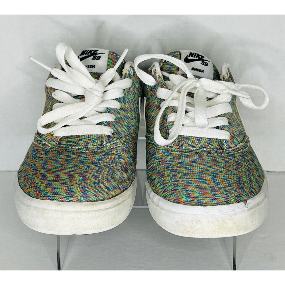 Nike SB Check Shoes - Picture 2 of 9